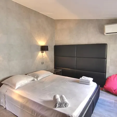 Livia Croisette 31 H Apartment *